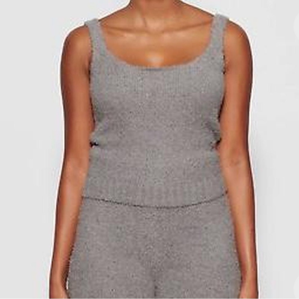 SKIMS Cozy Collection Knit Tank Top.‎